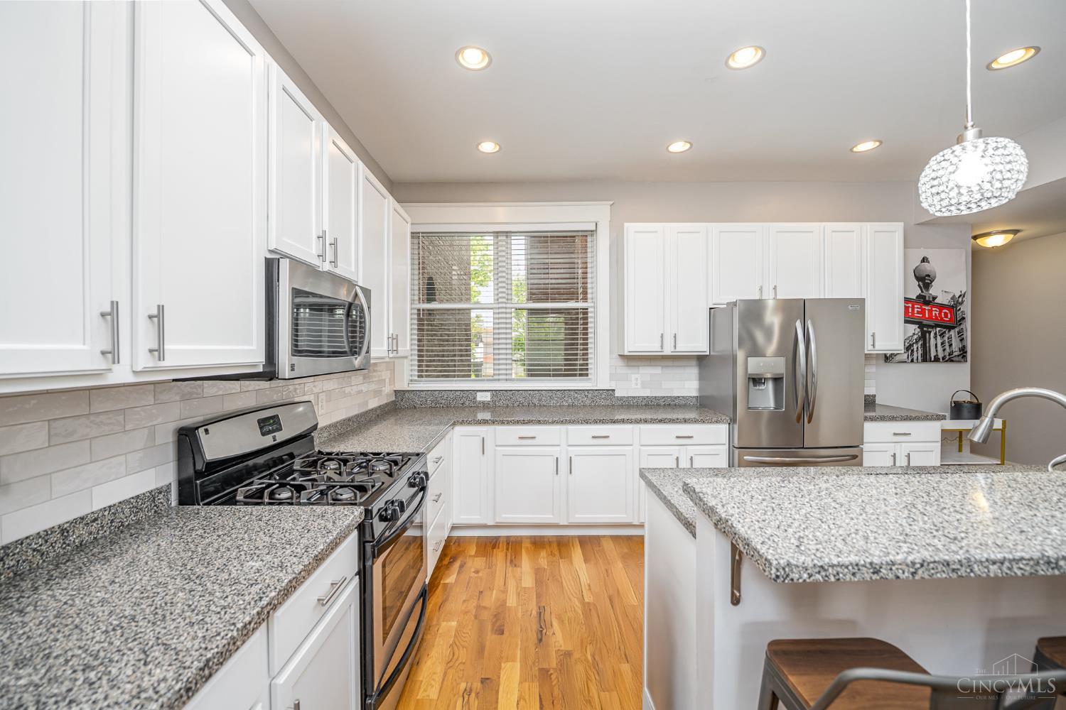 709 E Mcmillan Street #1, Cincinnati, Ohio image 12