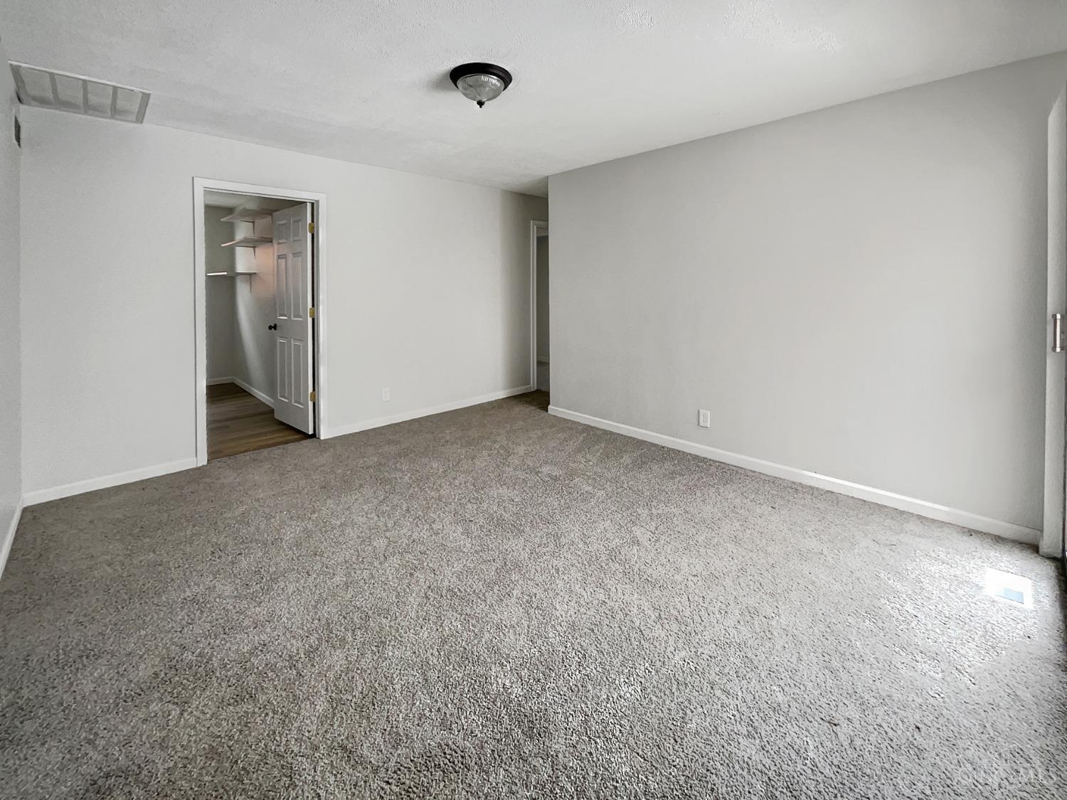 2890 Kingman Drive, Colerain Twp, Ohio image 12