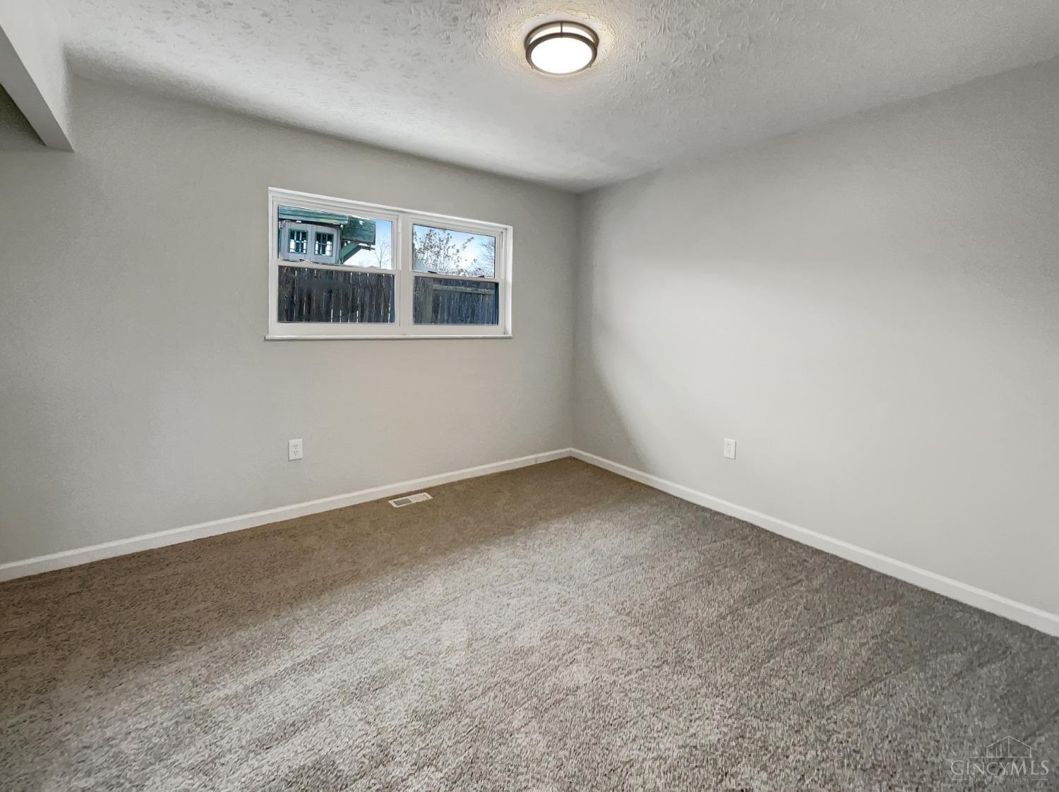2890 Kingman Drive, Colerain Twp, Ohio image 14