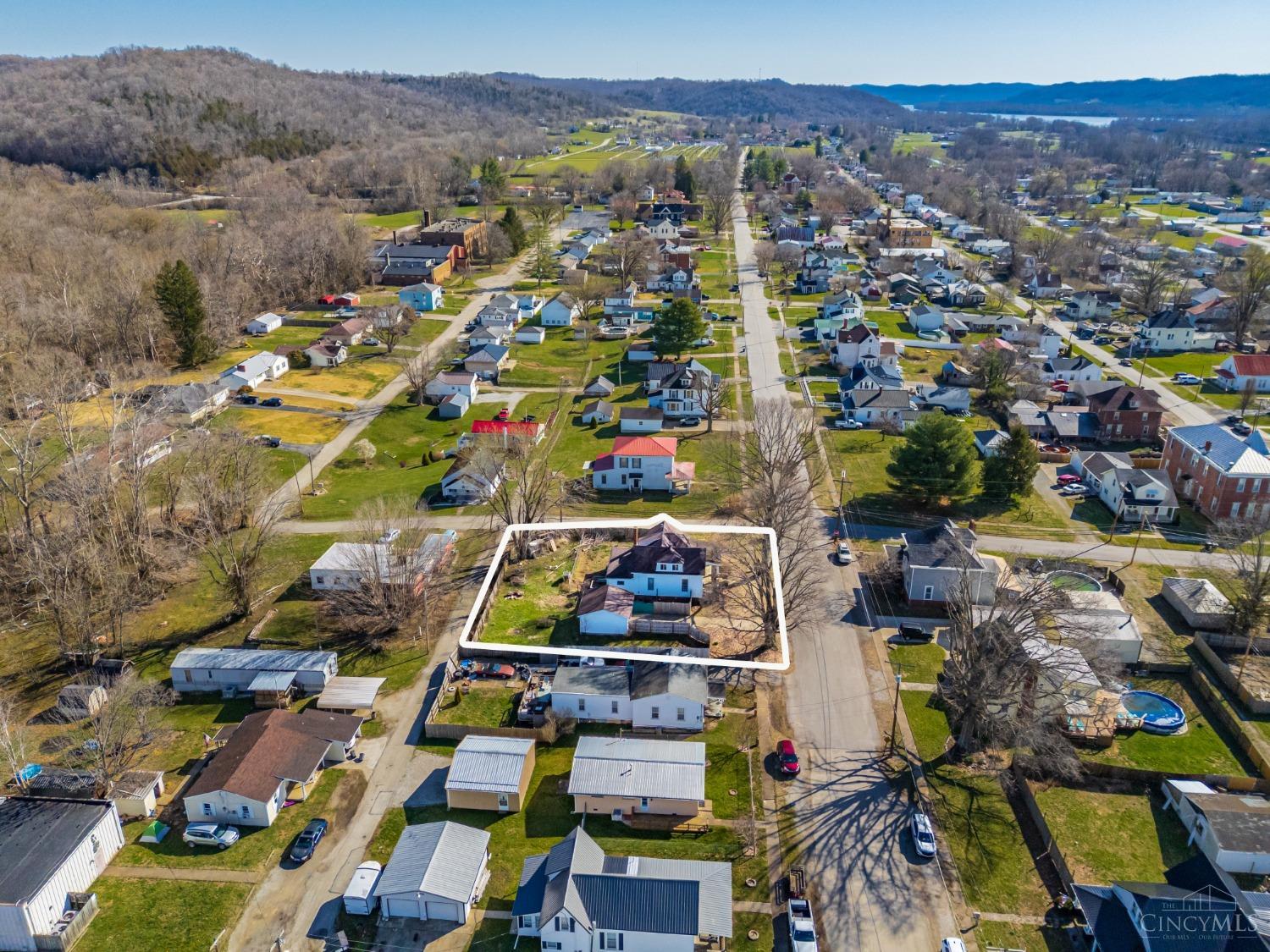 21 W Eighth Street, Manchester, Ohio image 12