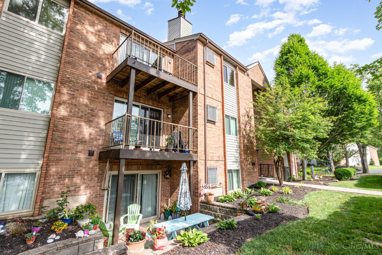5985 Meadow Creek Drive #9, Miami Twp, Ohio image 2