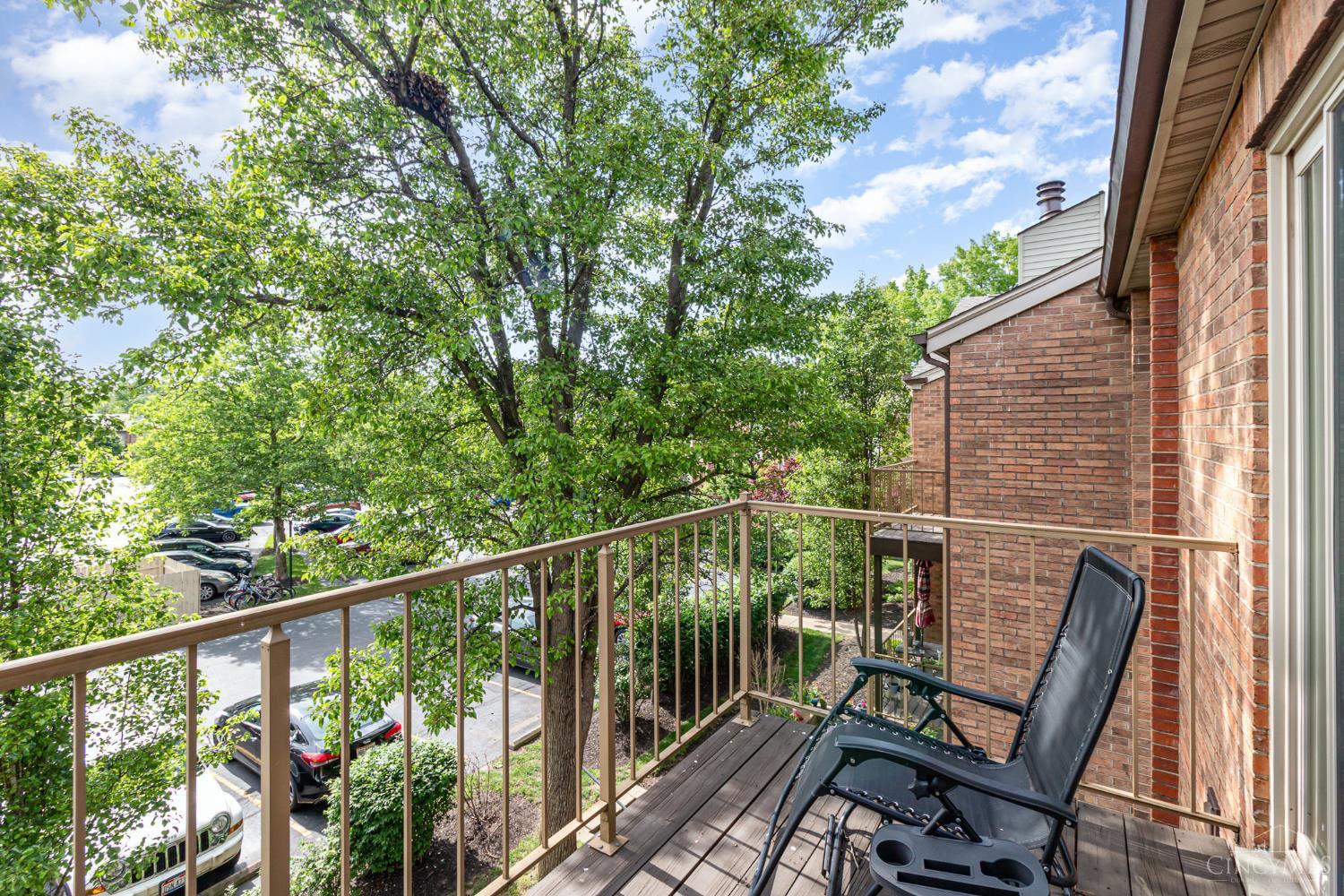 5985 Meadow Creek Drive #9, Miami Twp, Ohio image 21