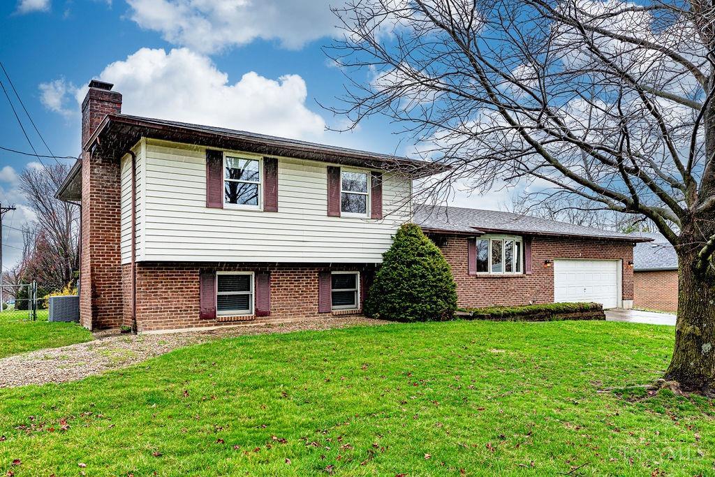 3036 Sorbus Drive, Ross Twp, Ohio image 1