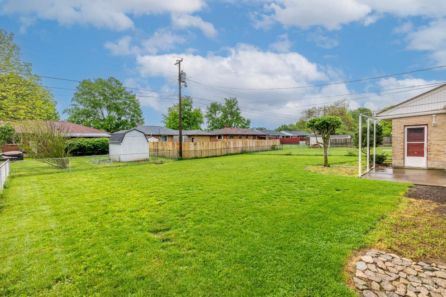 West Carrollton, Ohio 45449, United States, 3 Bedrooms Bedrooms, ,1 BathroomBathrooms,Residential,Pending,124025