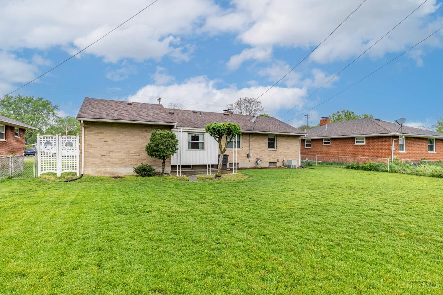 West Carrollton, Ohio 45449, United States, 3 Bedrooms Bedrooms, ,1 BathroomBathrooms,Residential,Pending,124025