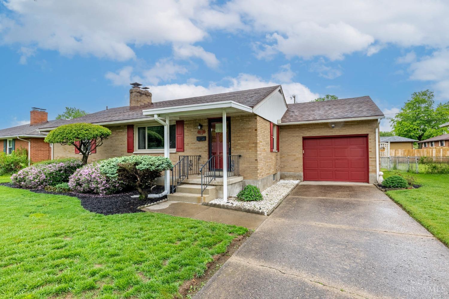 West Carrollton, Ohio 45449, United States, 3 Bedrooms Bedrooms, ,1 BathroomBathrooms,Residential,Pending,124025