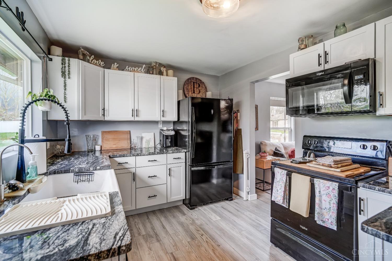 637 Franklin Road, Waynesville, Ohio image 11