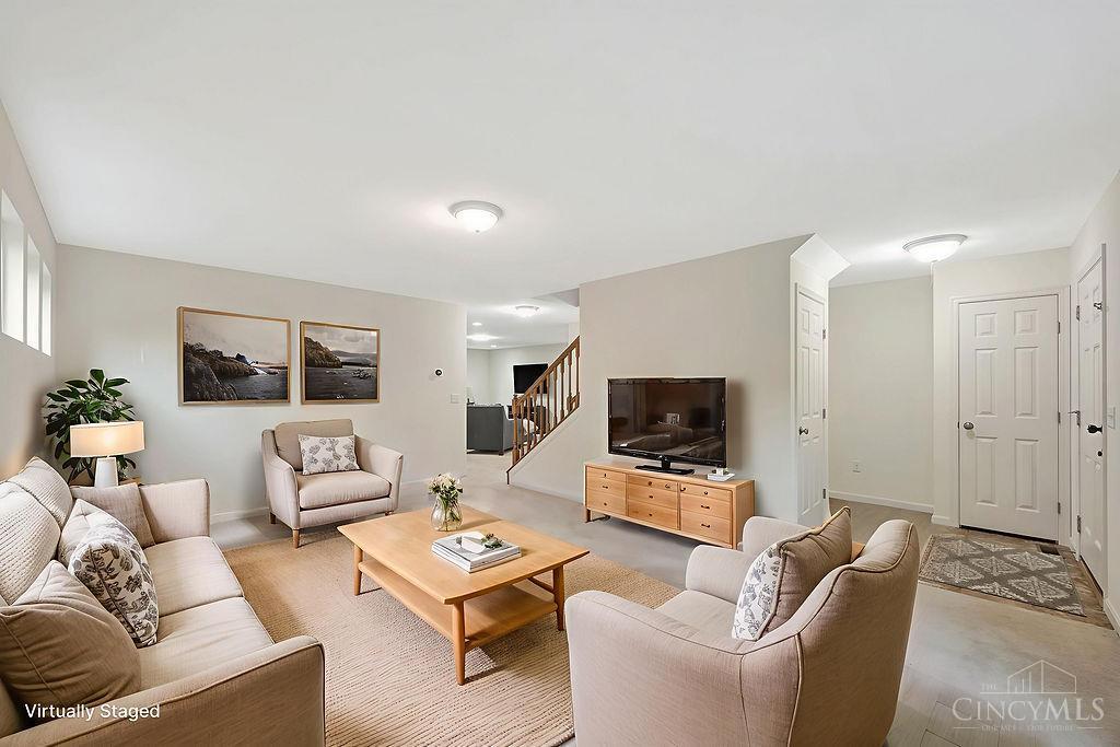 723 Grande Oaks Drive