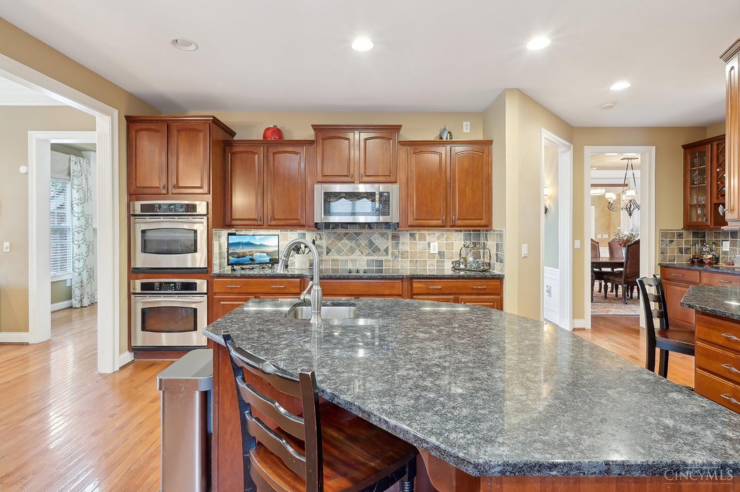 4381 Dorchester Court, West Chester, Ohio image 16