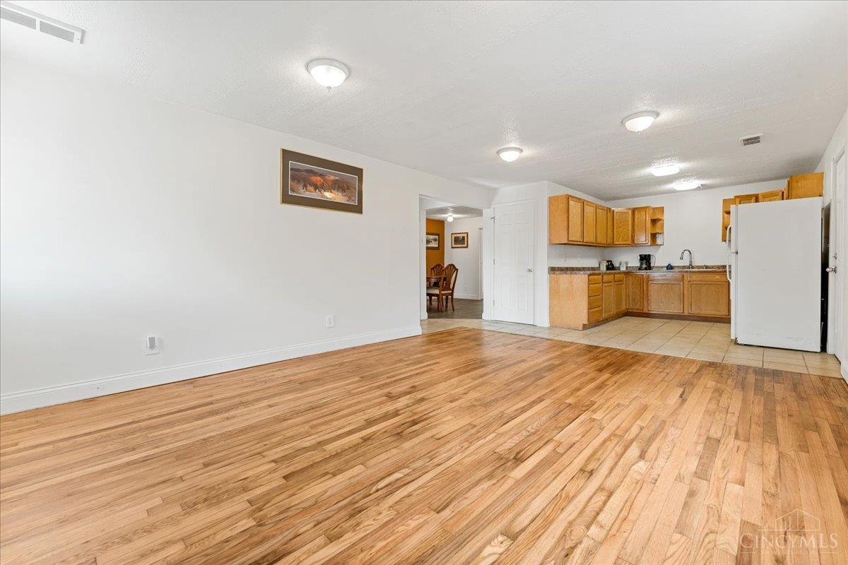 714 W Harrison Street