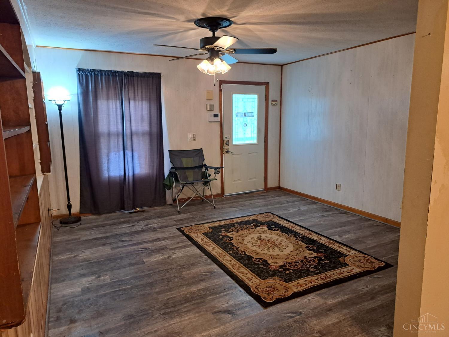 9697 Dunraven Drive, Colerain Twp, Ohio image 3