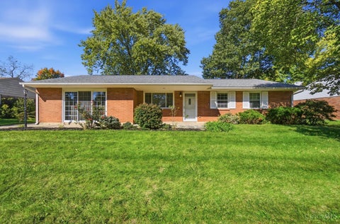 Photo of 2525 Allenby Place, Miamisburg, OH 45449 (MLS # 1896914)