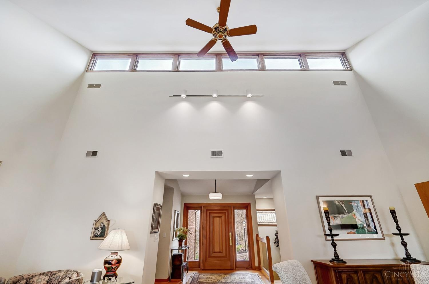 5489 Foley Road, Delhi Twp, Ohio image 9
