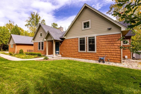 Homes For Sale - 5286 Hillcrest Drive<br/> Oxford, OH 45056