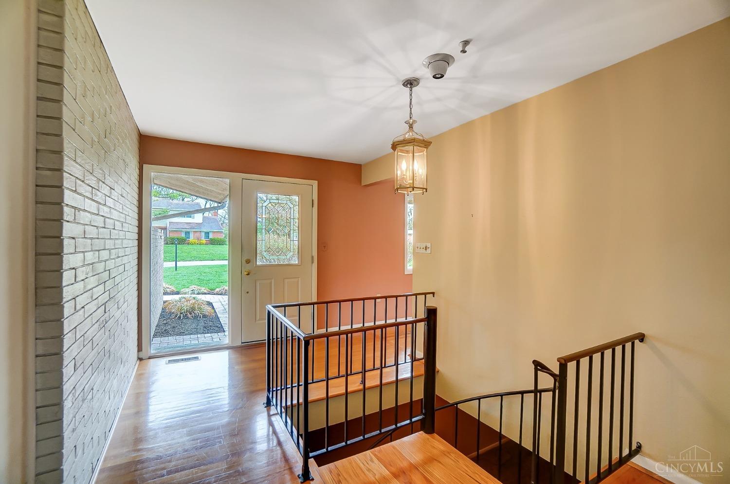 9509 Croton Drive, Montgomery, Ohio image 5