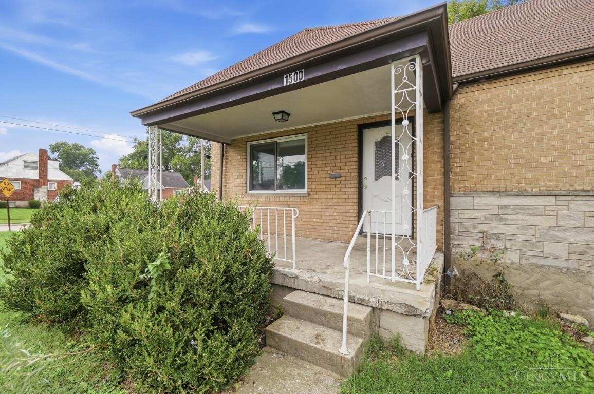 1500 Balfour Lane