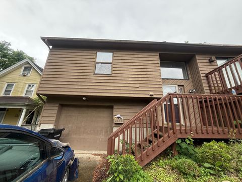 Photo of 3643 Russell Avenue, Cincinnati, OH 45208 (MLS # 1869259)