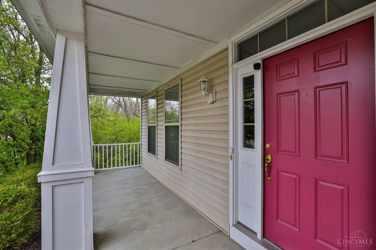 12003 Brookway Drive, Springfield Twp., Ohio image 3