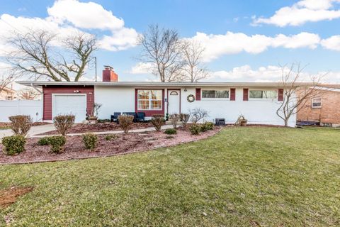 Photo of 749 Converse Drive, Forest Park, OH 45240 (MLS # 1865680)