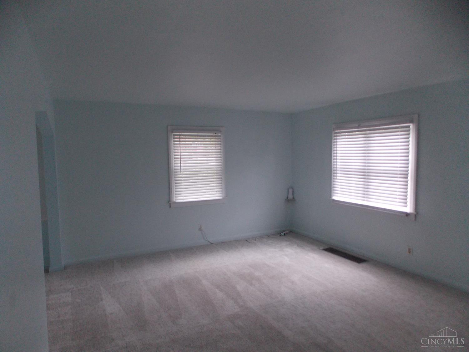 2863 Allview Circle