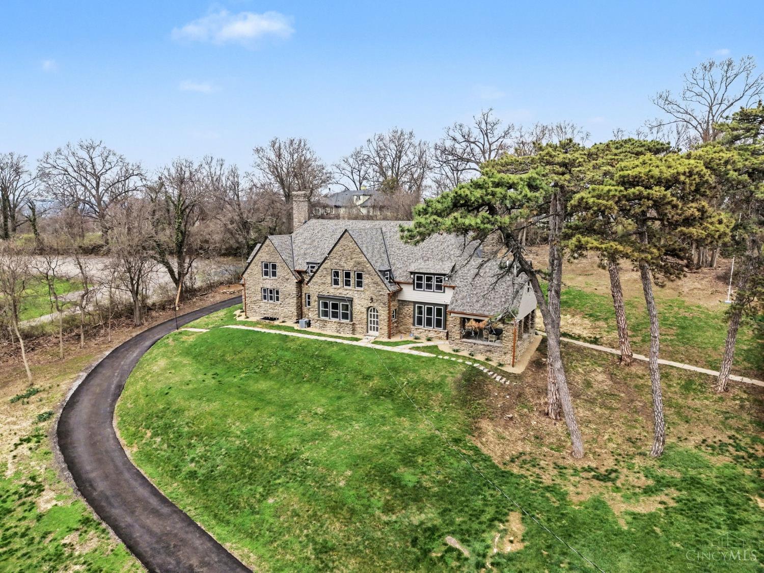 740 N Fred Shuttlesworth Circle