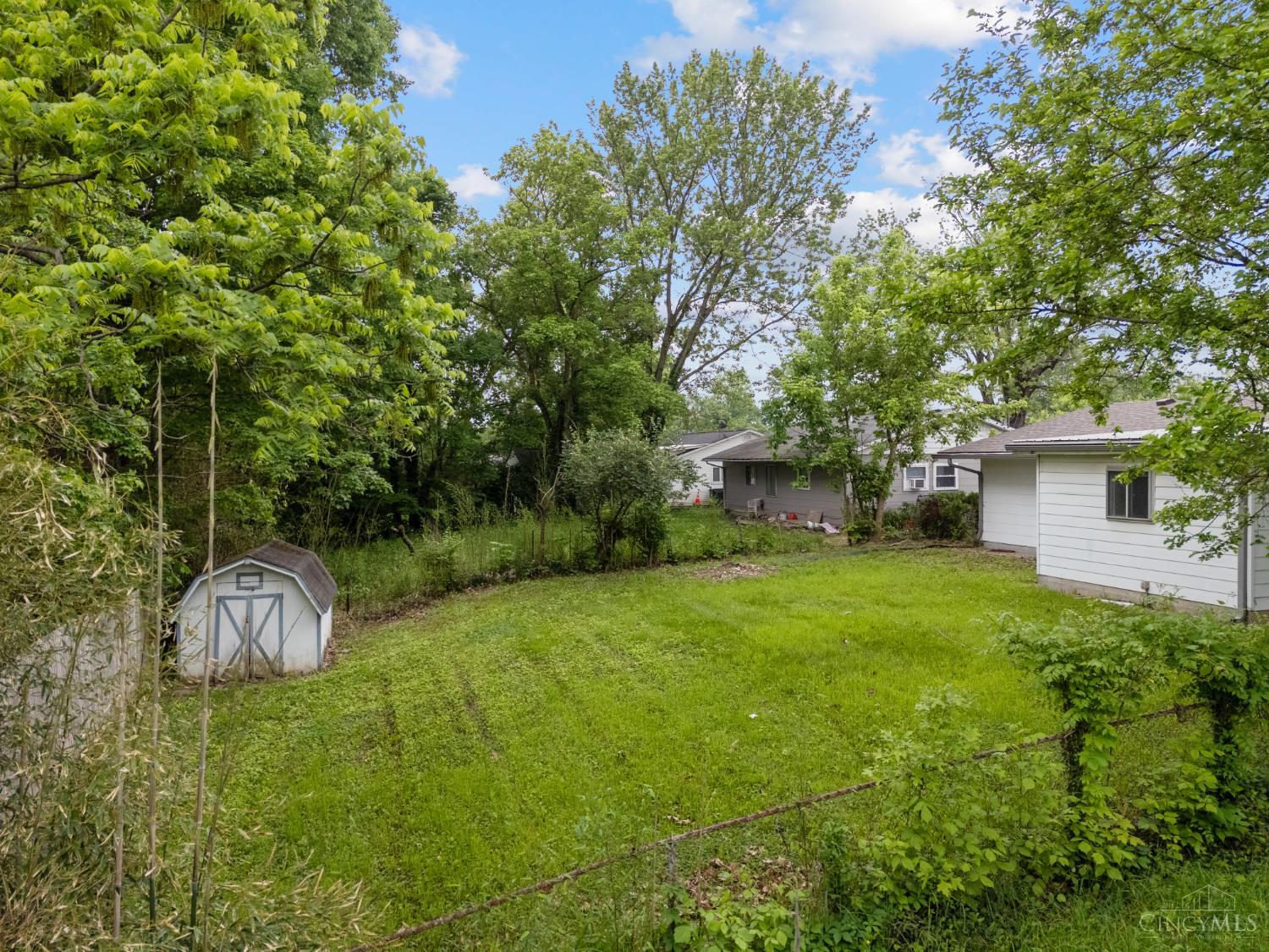 2409 Schon Drive, Colerain Twp, Ohio image 20