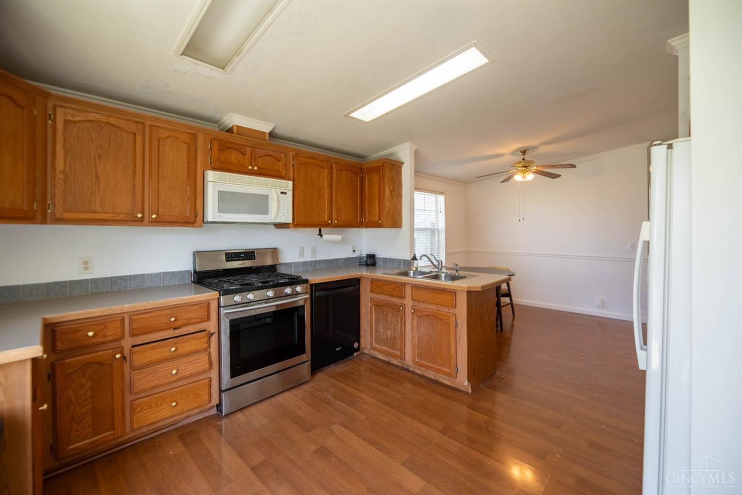 1552 Maryan Avenue, Batavia Twp, Ohio image 4
