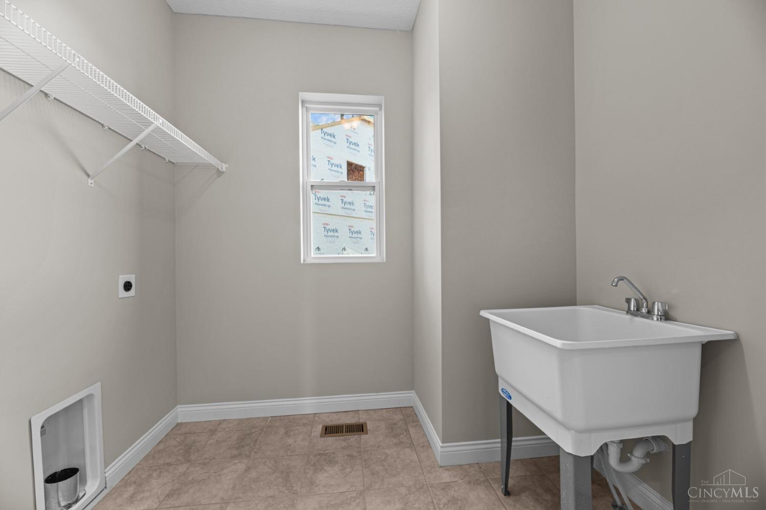 8245 Jade Court #131, West Chester, Ohio image 41