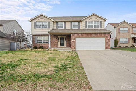 Photo of 812 E Jameson Court, Trenton, OH 45067 (MLS # 1863268)