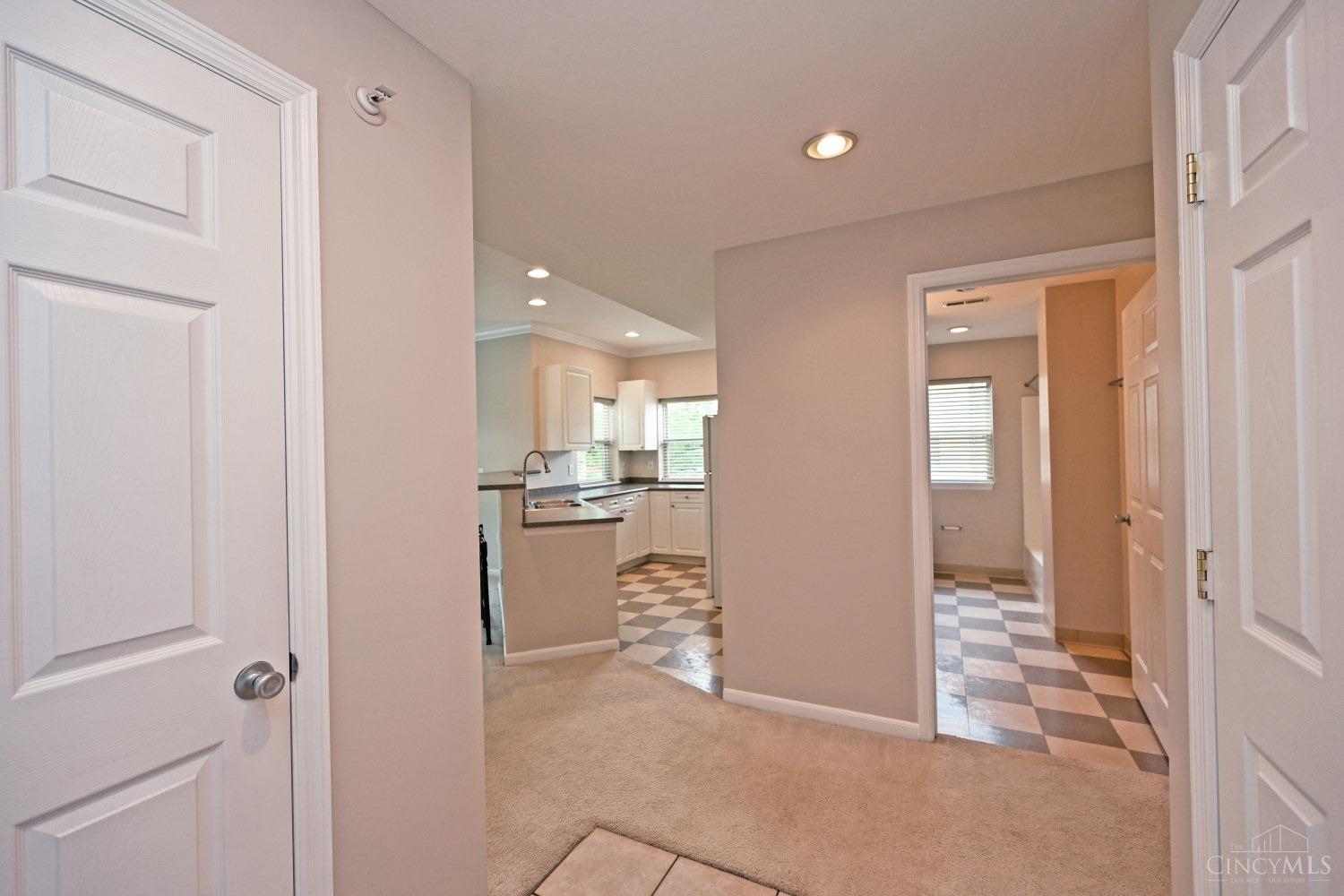 2822 Eden Avenue #4B, Cincinnati, Ohio image 10