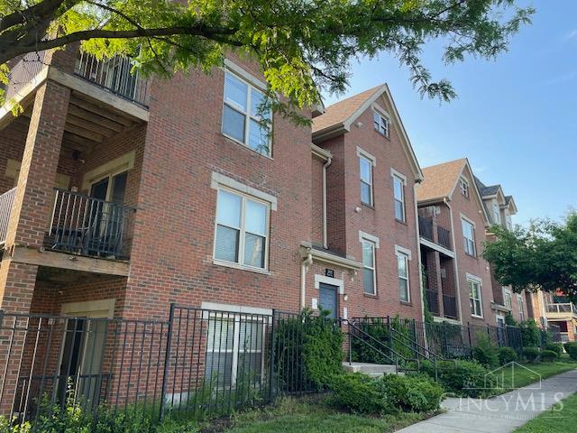 2822 Eden Avenue 4B