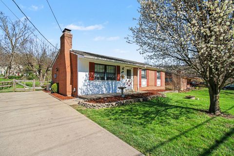 Homes For Sale - 1899 Berkshire Rd<br/> Hamilton County, Cincinnati, OH 45230