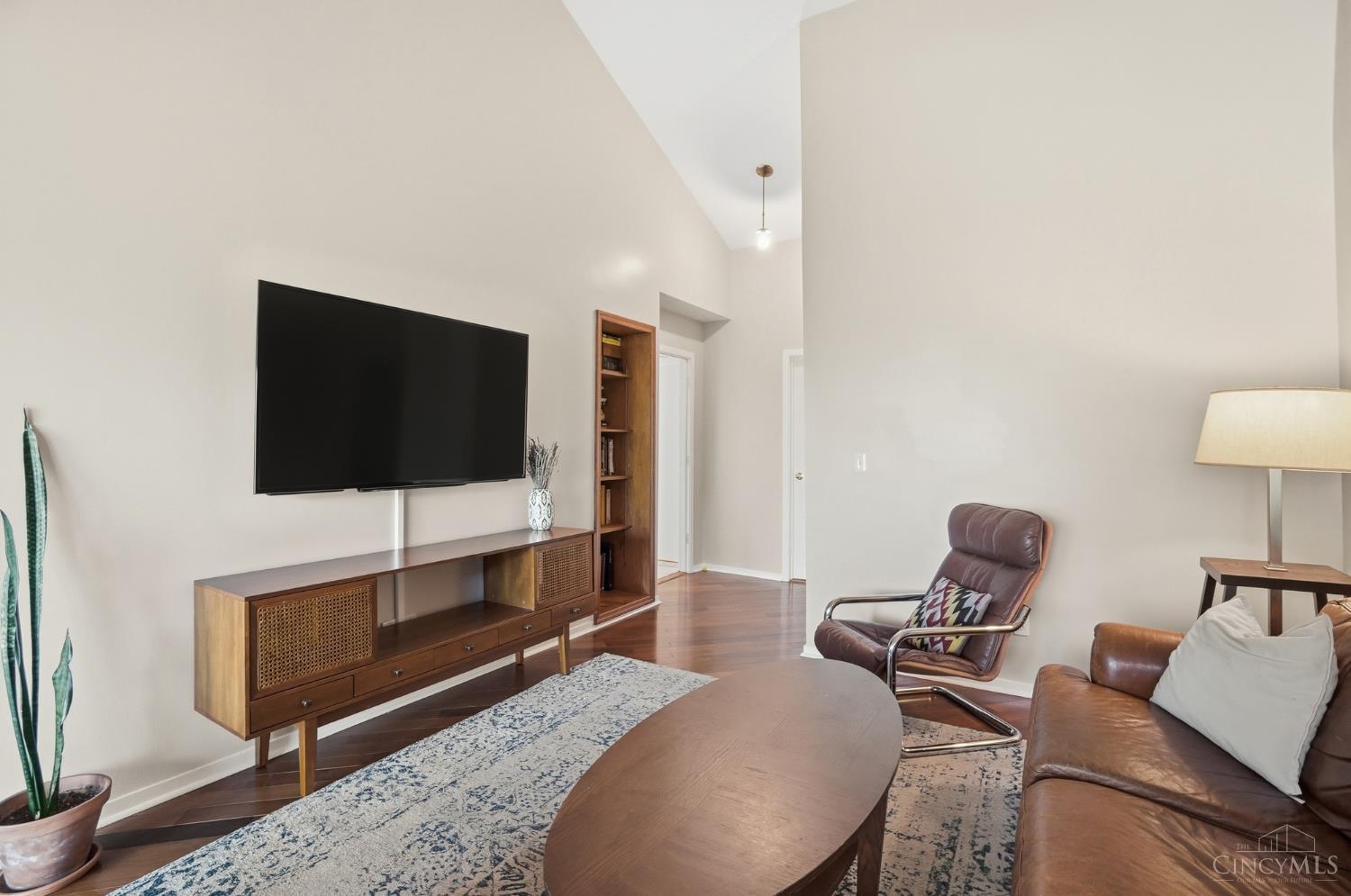 5346 Windbrook Trail 3