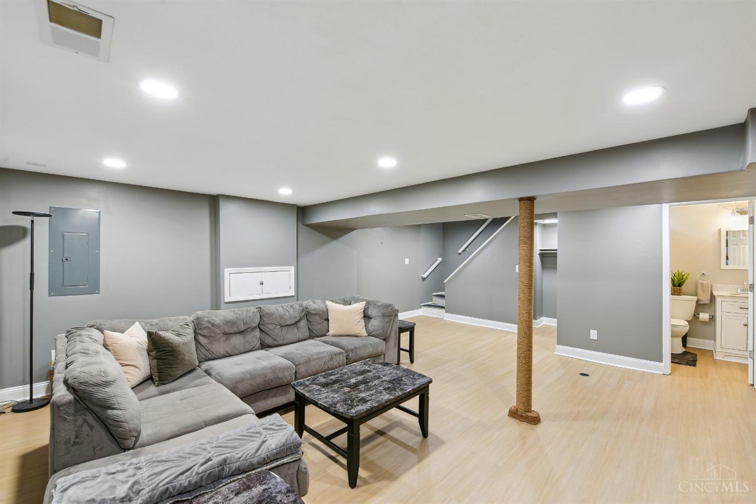 5429 Lever Court, Green Township, Ohio image 27