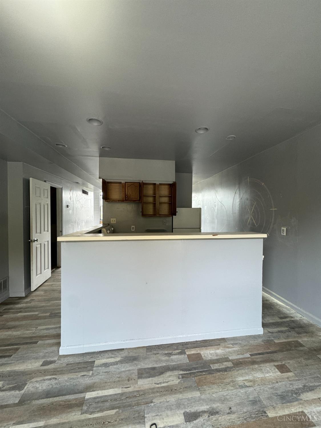 Cincinnati, Ohio 45214, United States, 3 Bedrooms Bedrooms, ,4 BathroomsBathrooms,Residential,Active,163614