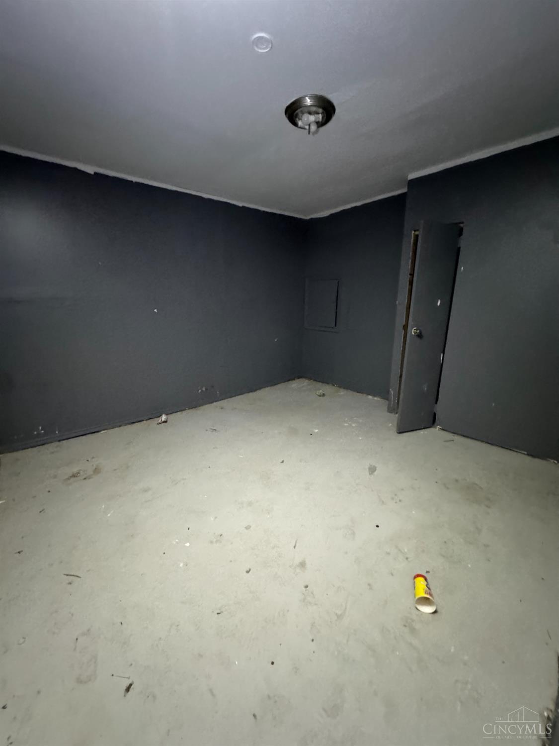 Cincinnati, Ohio 45214, United States, 3 Bedrooms Bedrooms, ,4 BathroomsBathrooms,Residential,Active,163614