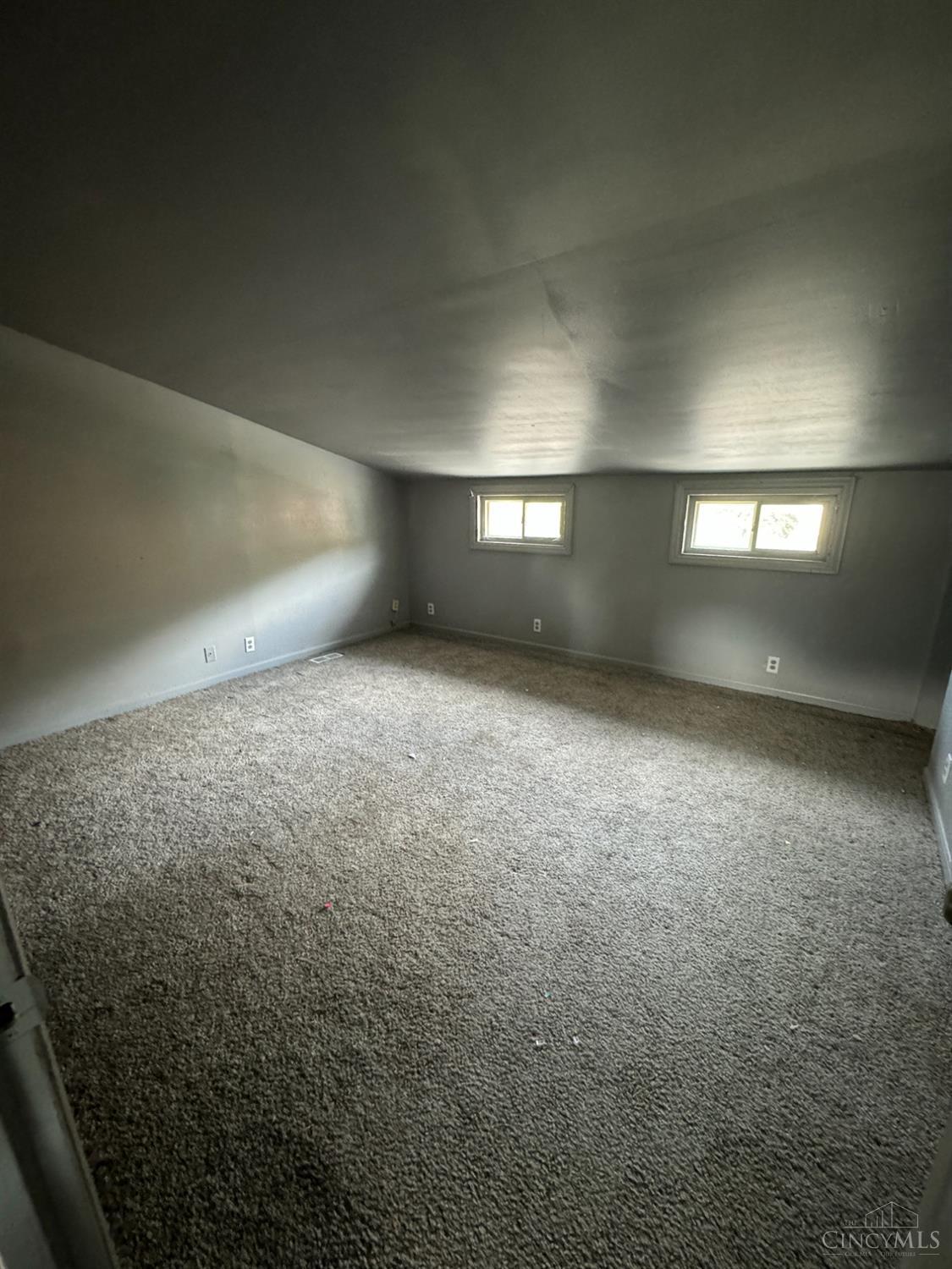 Cincinnati, Ohio 45214, United States, 3 Bedrooms Bedrooms, ,4 BathroomsBathrooms,Residential,Active,163614