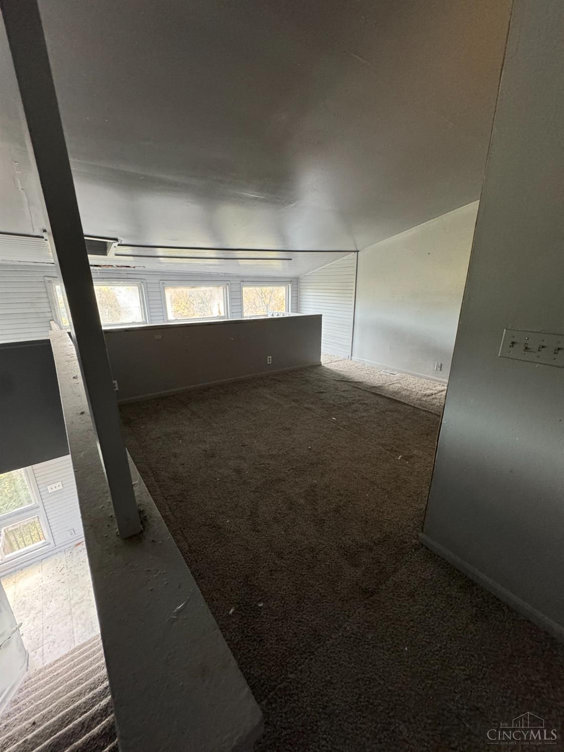 Cincinnati, Ohio 45214, United States, 3 Bedrooms Bedrooms, ,4 BathroomsBathrooms,Residential,Active,163614