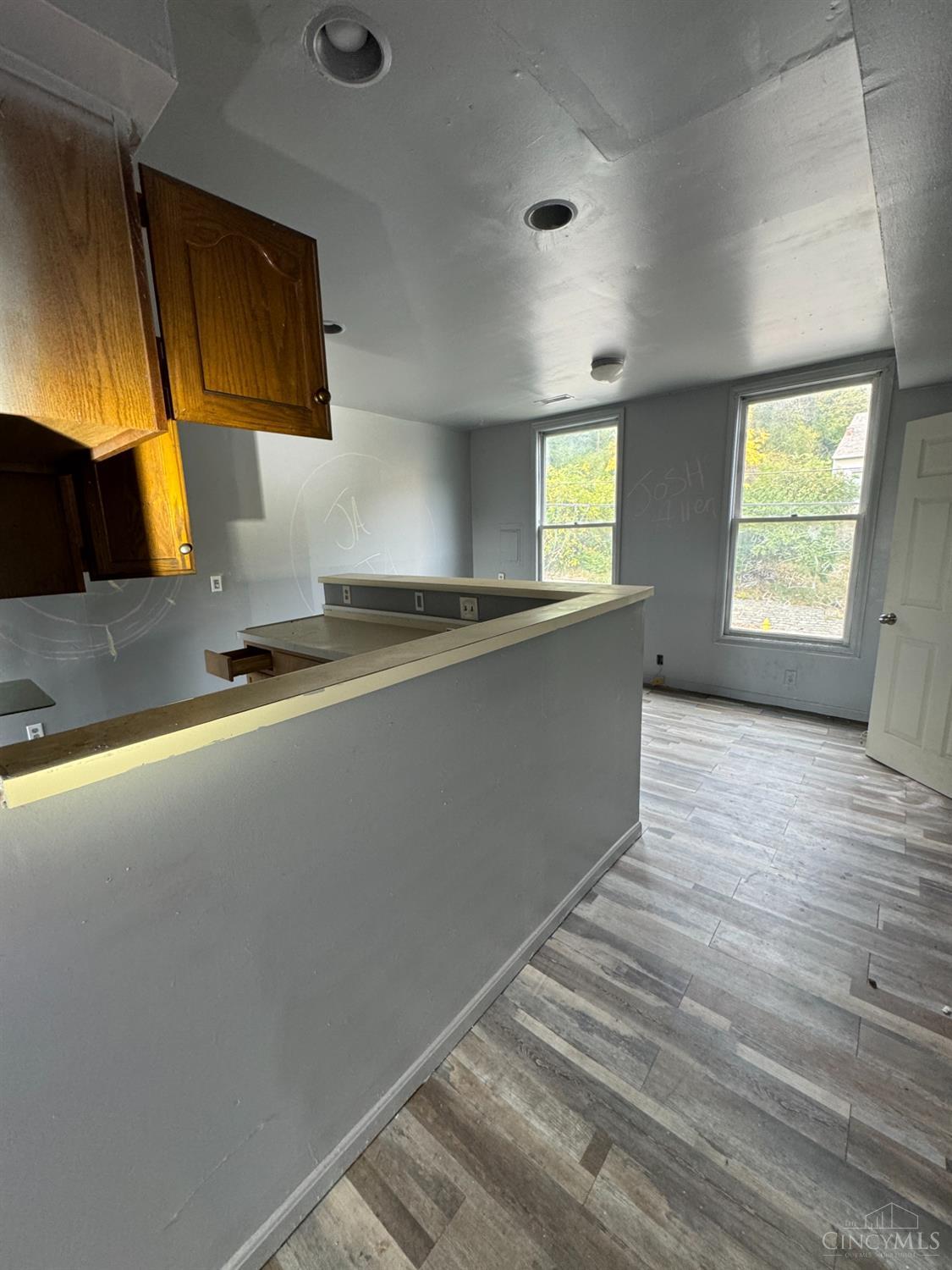 Cincinnati, Ohio 45214, United States, 3 Bedrooms Bedrooms, ,4 BathroomsBathrooms,Residential,Active,163614