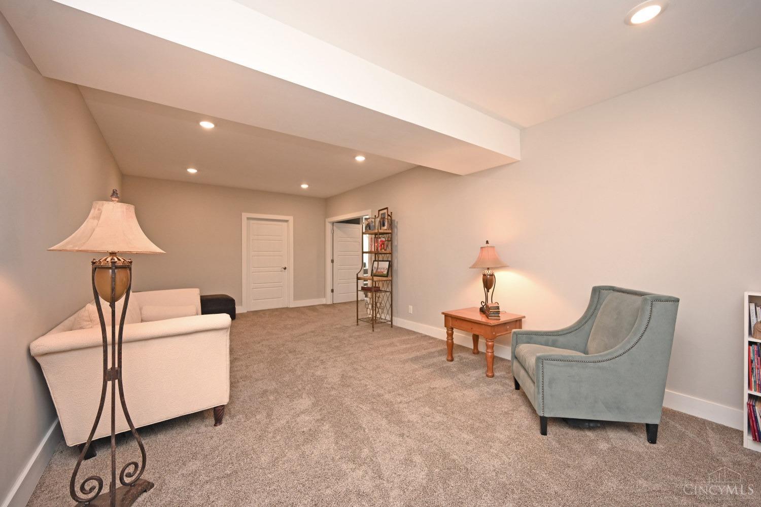 9927 Sean James Court, West Chester, Ohio image 45