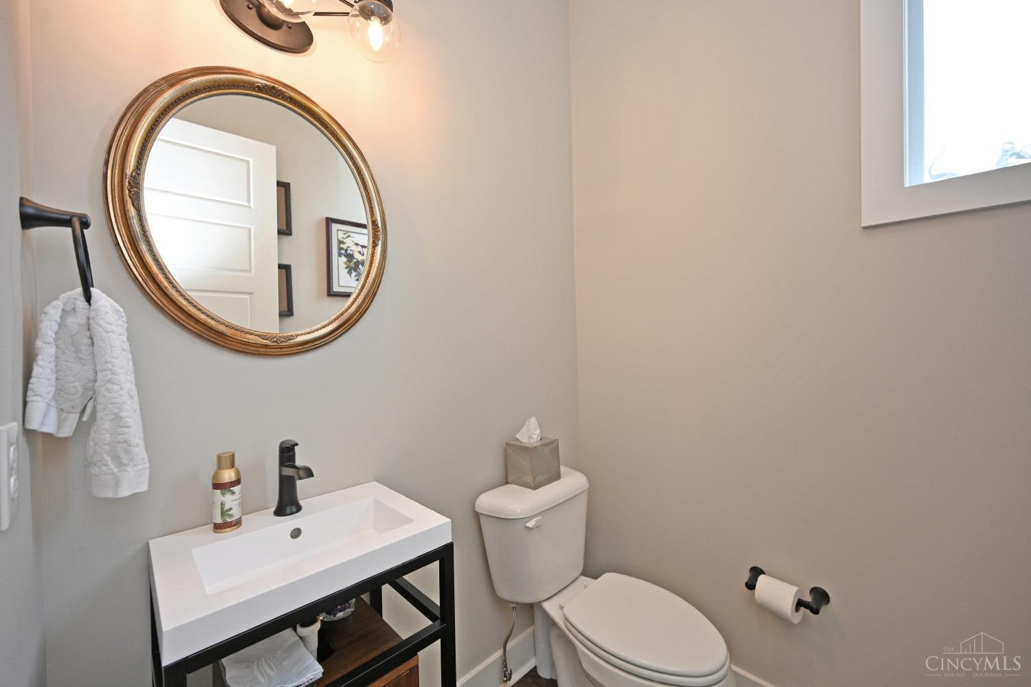 9927 Sean James Court, West Chester, Ohio image 24