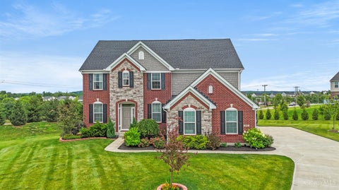 Photo of 4059 Highland Green Drive, Mason, OH 45040 (MLS # 1897311)