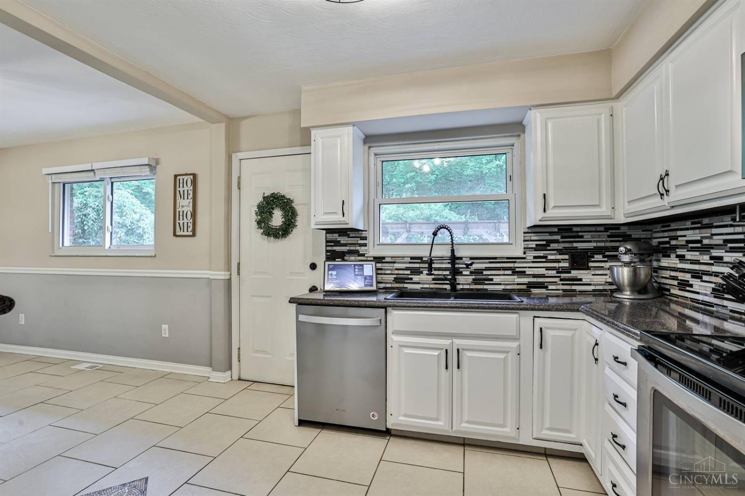 734 Mcguire Circle, Miamisburg, Ohio image 13