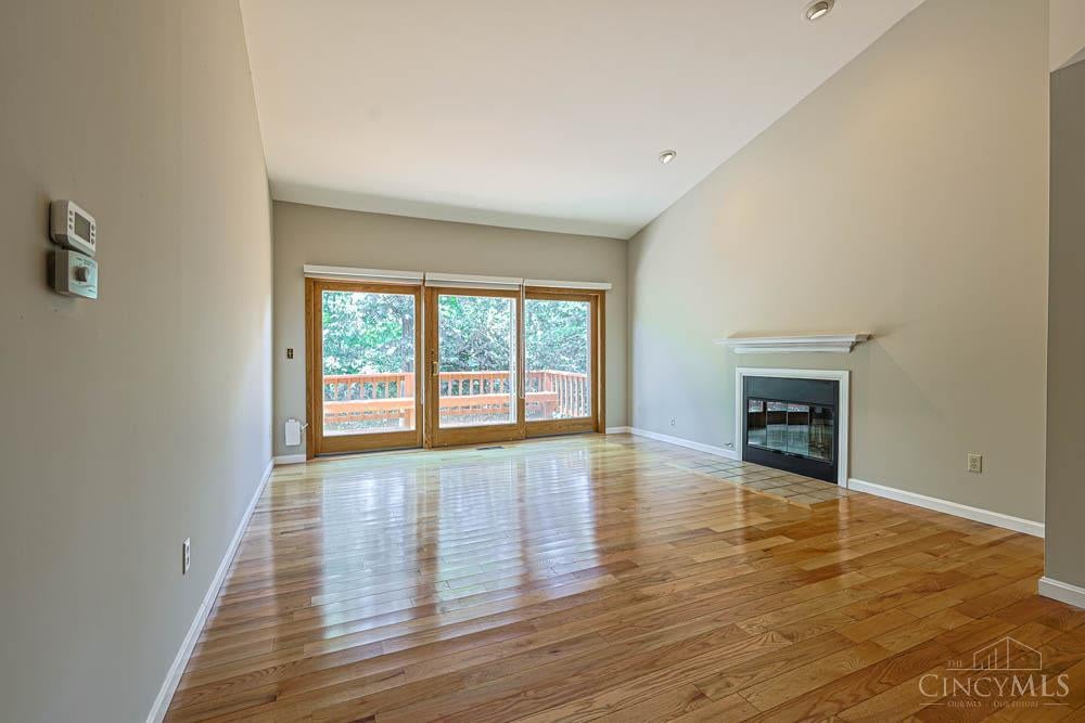 699 Totten Way