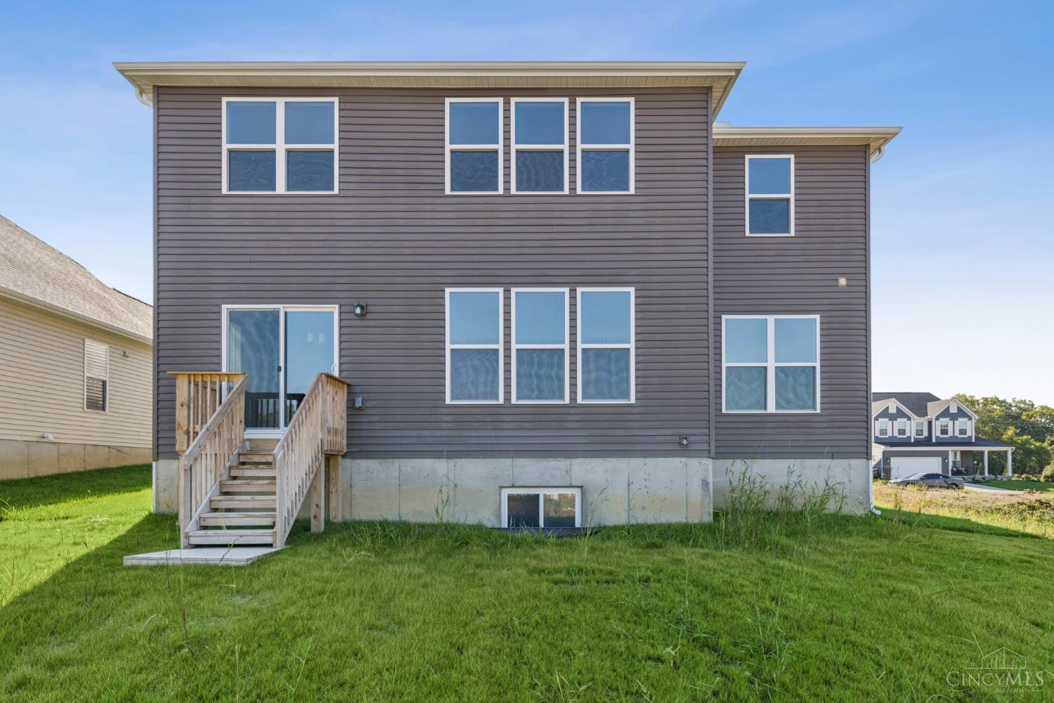 275 Tilly Court 0012