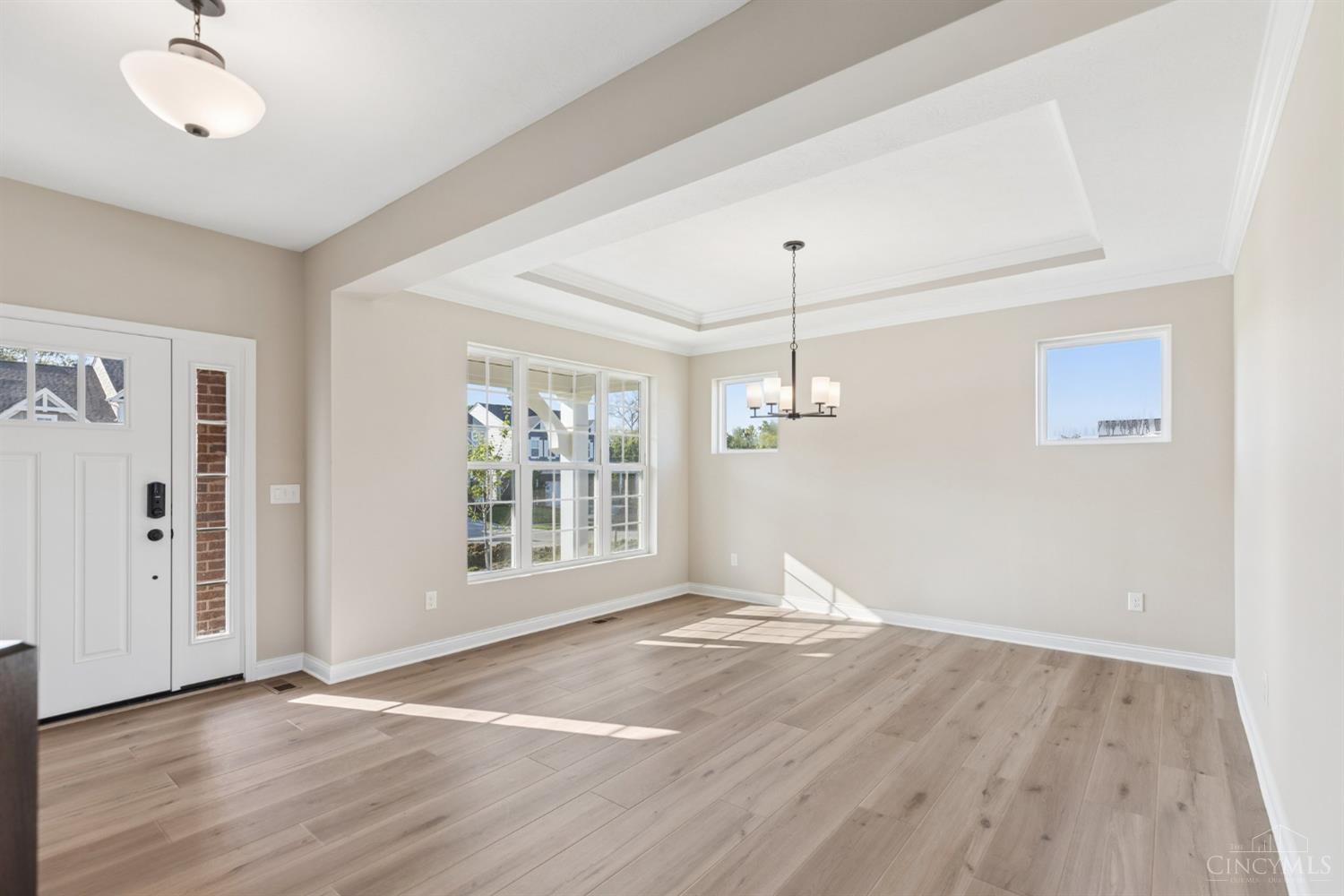 275 Tilly Court 0012