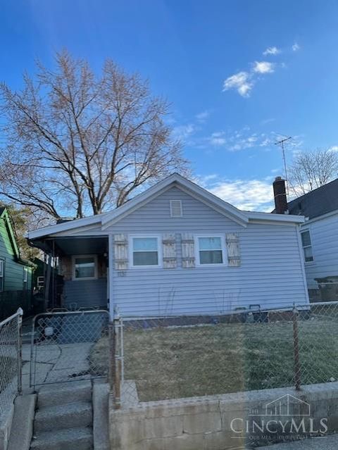 Photo of 1131 Azel Avenue, Hamilton, OH 45013 (MLS # 1868955)