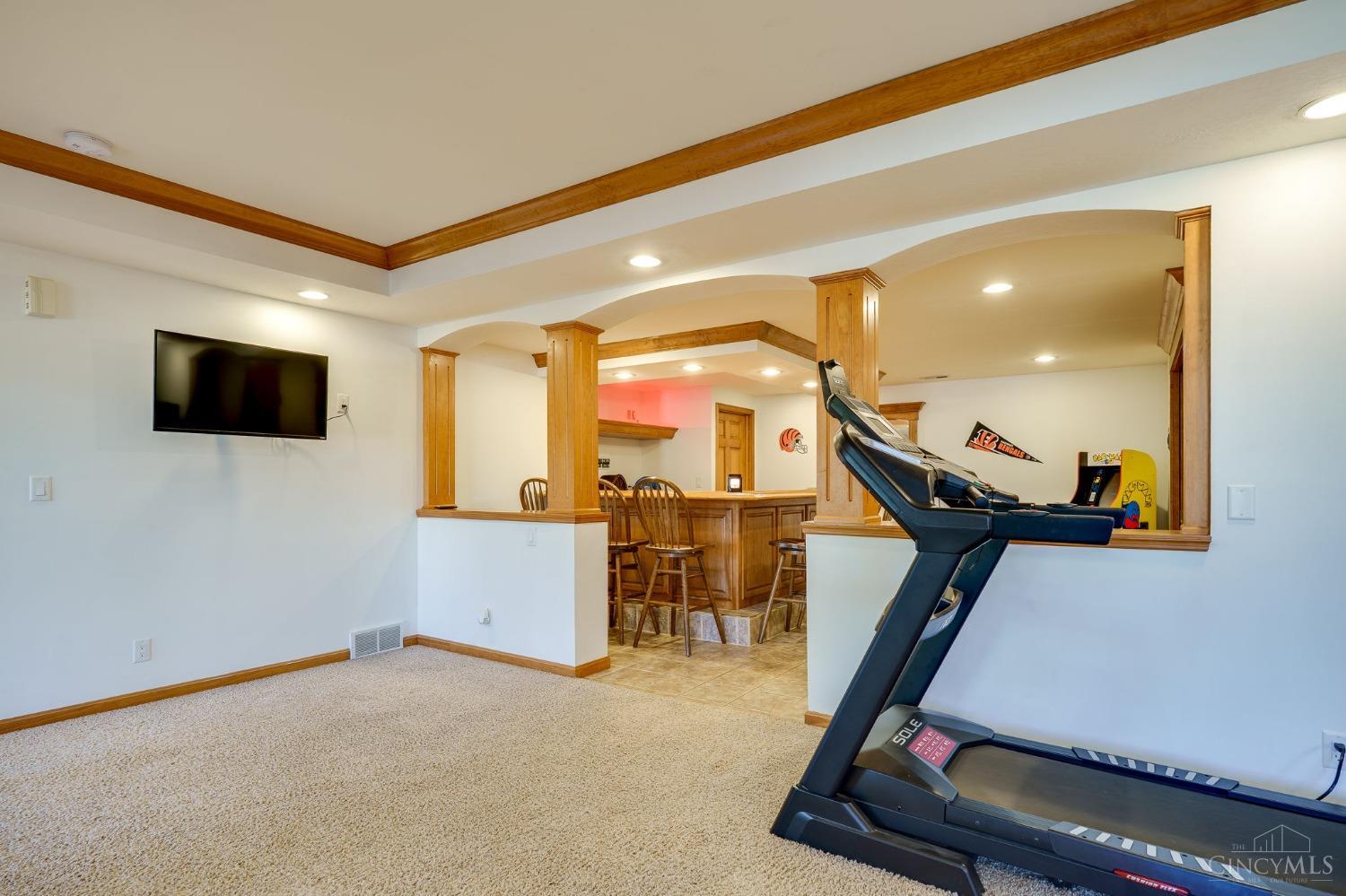 950 Ridgefield Road, Hamilton, Ohio image 27