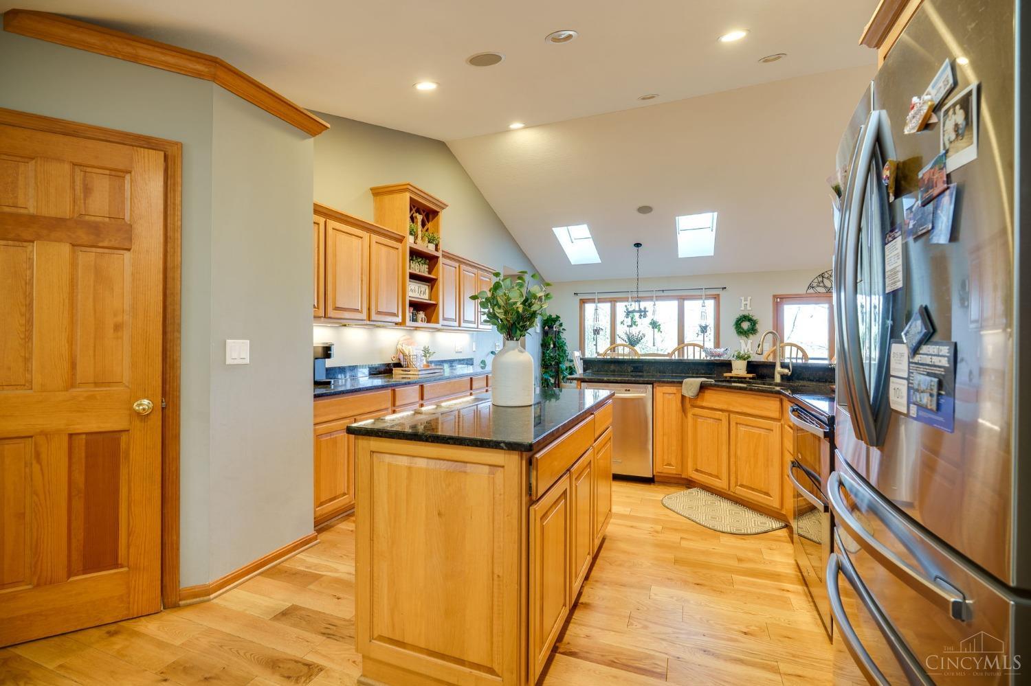 950 Ridgefield Road, Hamilton, Ohio image 6