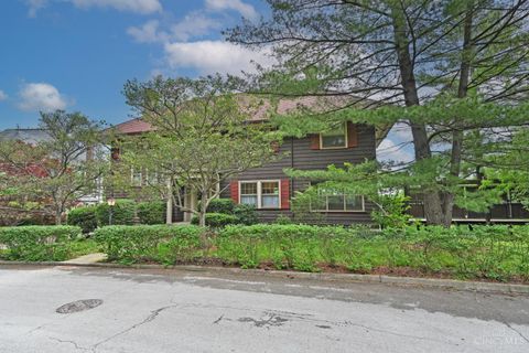 Homes For Sale - 161 Lafayette Circle<br/> Hamilton County, Cincinnati, OH 45220